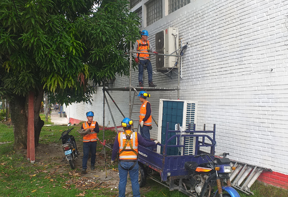 instalacion-de condensadores-aire-acondicionado-fancoil.jpg